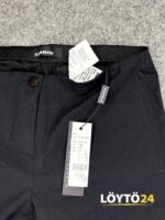 (Suomi) Suorat Mustat Housut - Cambio Ros Summer Cropped - Koko 38 - Pilt 2