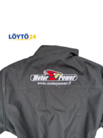 Lähikuvan selkämyksen Motor Power logosta selkämyksessä.