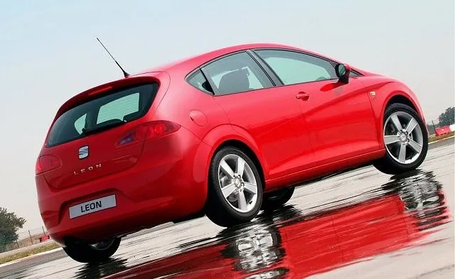 SEAT | LEON | 5-OVINEN HATCHBACK | 2005-2012 TAKALASI SEAT | LEON | 5-OVINEN HATCHBACK | 2005-2012 TAKALASI - Image 1