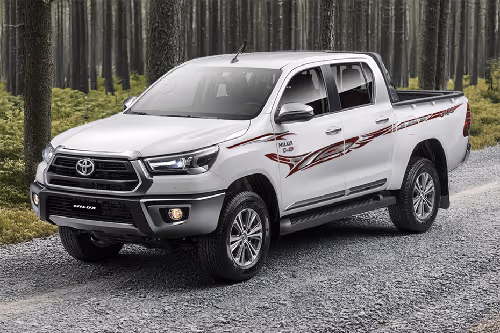TOYOTA | HILUX | 4-OVINEN AVOLAVA | 2016- LÄM. ANT. TOYOTA | HILUX | 4-OVINEN AVOLAVA | 2016- LÄM. ANT. tuulilasi - Image 1