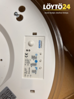 Lähikuva Ensto HFSENSOR01 -tutkayksikön säätökytkimistä ja teknisistä merkinnöistä.
