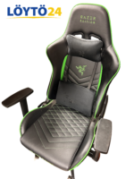 Razer Tarok Pro gaming chair kuvattuna viistosti edestä