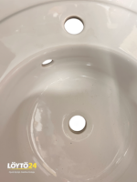 Pyöreämuotoinen Villeroy & Boch lavuaari hanareiällä ja ylivuotoreiällä