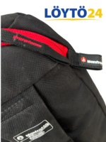 Manfrotto LBAG90 -kankaisen kantolaukun tuotelappu ja punainen vetoketju