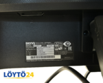 Lähikuva BenQ GW2280-T -näytön tyyppikilvestä ja valmistustiedoista.