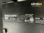 Dell U2412M -näytön mallitarra ja sarjanumero